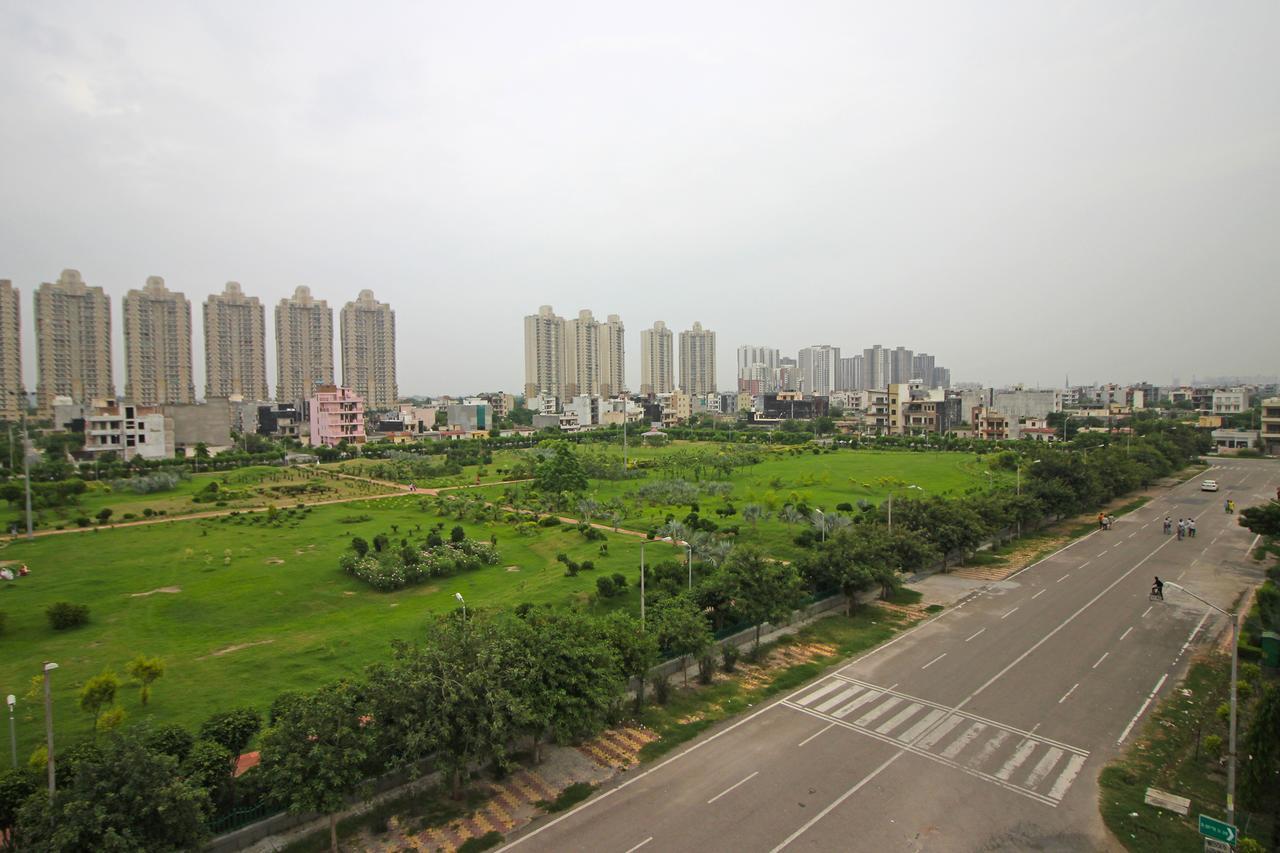 Oyo 9192 Hotel Raghav Residency Noida Exterior photo